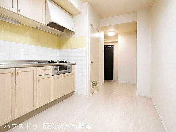 キッチンを拡大表示