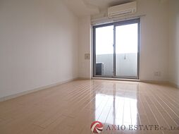 ララプレイス新大阪LD 5階1Kのリビング/ダイニング