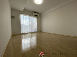 ラクラス新大阪 4階1Kのリビング/ダイニング