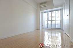 オリエンタル江坂 10階1Kのリビング/ダイニング