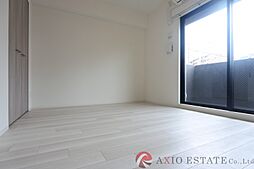 プライマル新大阪 2階1Kのリビング/ダイニング