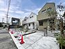 その他：前面道路含む外観