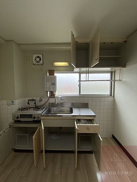 画像21:キッチン
