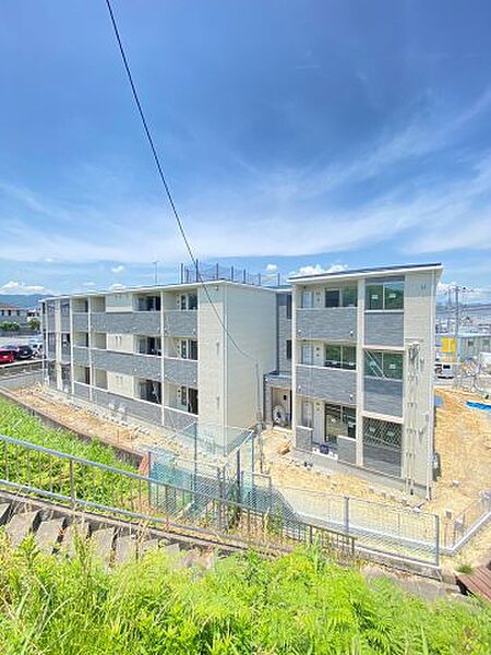 ツイテールII ｜大阪府茨木市西豊川町(賃貸アパート1LDK・2階・43.67㎡)の写真 その1