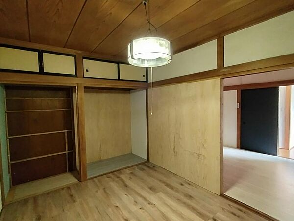 室内