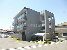 ディライト  ｜ 大阪府八尾市泉町2丁目35-3（賃貸マンション1K・3階・27.60㎡） その1