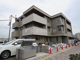 シャーメゾン扇  ｜ 大阪府東大阪市岩田町1丁目9（賃貸マンション2LDK・3階・64.99㎡） その1