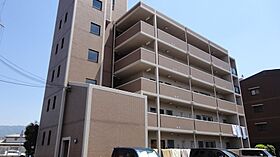 エクセレンス青山  ｜ 大阪府八尾市青山町3丁目4-6（賃貸マンション2LDK・1階・56.74㎡） その1