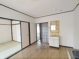 第1中村ビル 203 2階2DKのリビング/ダイニング