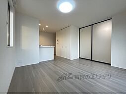 近鉄橿原線 田原本駅 徒歩12分の賃貸アパート 2階2LDKのリビング/ダイニング