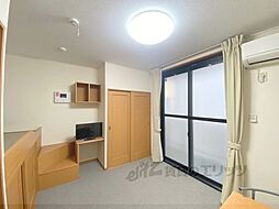 レオパレスＭＯＡ 302 3階1Kのリビング/ダイニング