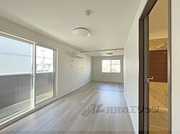 ジューンベリーガーデン 203 2階1LDKのリビング/ダイニング