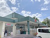 スーパー中村屋　富雄店まで800メートル