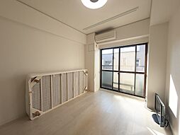 ロイヤルコート西宮門戸 2階ワンルームのリビング/ダイニング