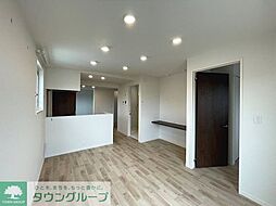 JR埼京線 戸田駅 徒歩18分の賃貸アパート 2階2LDKのリビング/ダイニング