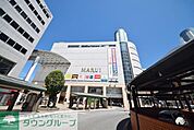 草加マルイ 徒歩4分。 270m