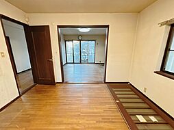 四日市市北小松町　戸建て 4SLDKのリビング/ダイニング