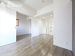 名古屋市営鶴舞線 丸の内駅 徒歩4分の賃貸マンション 1階1LDKのリビング/ダイニング