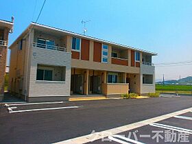 クラール宇多津Ｃ 201 ｜ 香川県綾歌郡宇多津町大字東分2022番地1（賃貸アパート2LDK・2階・55.12㎡） その1