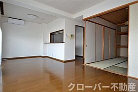 ロイヤルガーデン城東 503 ｜ 香川県丸亀市土器町西5丁目（賃貸マンション3LDK・5階・75.51㎡） その3