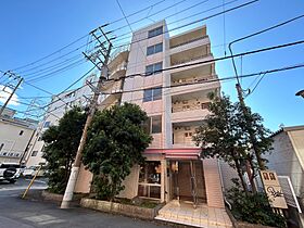 パーク八幡 301 ｜ 静岡県沼津市八幡町23（賃貸マンション1R・3階・30.38㎡） その1