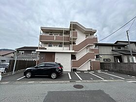 コーポベル新橋 105 ｜ 静岡県御殿場市新橋653-7（賃貸マンション1K・1階・30.06㎡） その1