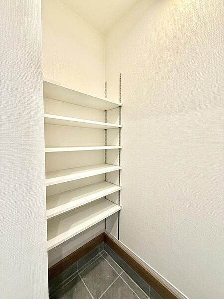 収納