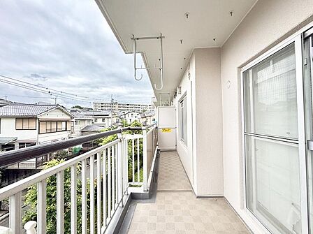 ■ 季節の移ろいを感じられる開放的な空間です