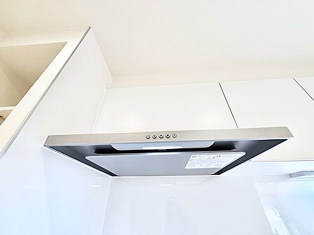■調理時の蒸気や匂いが換気扇に誘導され、効率的に排煙ができます。