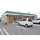 コンビニ「ファミリーマート諏訪四賀店まで410ｍ」