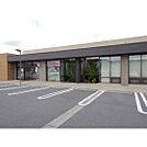 銀行「八十二銀行諏訪南支店まで976ｍ」