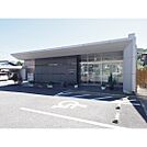 銀行「諏訪信用金庫川岸支店まで1696ｍ」