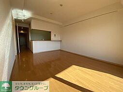 クイーンズパレス2 105 1階2LDKのリビング/ダイニング