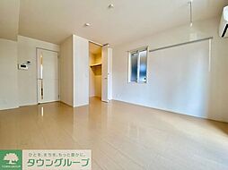 グランシャリオ 102 1階1Kのリビング/ダイニング