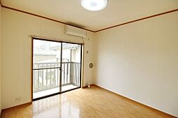 ラ・マイレ・アレイ 203 2階1Kのリビング/ダイニング