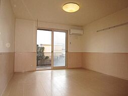 オークヒル 101 1階1Kのリビング/ダイニング