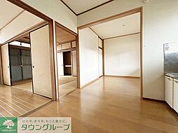 コーポホワイトマリーン 203 2階2LDKのリビング/ダイニング