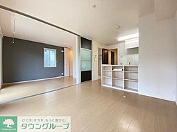 フェリーチェB 302 3階2LDKのリビング/ダイニング