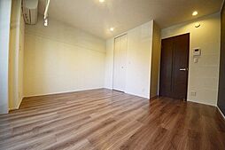 ウッドホーク　クラブ 202 2階1Kのリビング/ダイニング