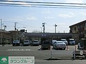 セブンイレブン浦安堀江6丁目店 徒歩7分。コンビニ 550m
