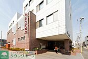 医療法人社団成和会山口病院 徒歩8分。病院 630m