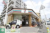 セブンイレブン船橋薬円台駅前店 徒歩10分。コンビニ 790m
