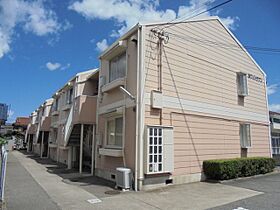 兵庫県姫路市飾磨区構（賃貸アパート2LDK・1階・51.17㎡） その1