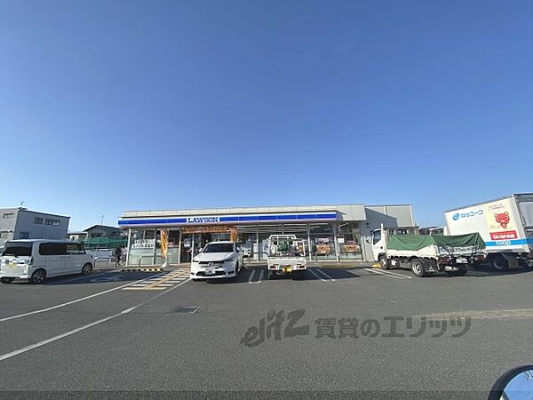 画像25:ローソン　田原本町薬王寺店まで550メートル