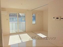 サニーヒルズ山新町 201 2階1LDKのリビング/ダイニング