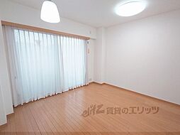 エクステージ東生駒 4階3LDKのリビング/ダイニング