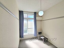 レオパレスＢＩＧＲＩＶＥＲ 104 1階1Kのリビング/ダイニング