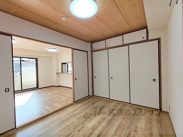 寝室