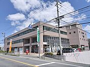 生駒郵便局まで500メートル