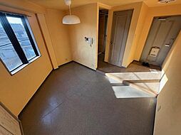 プルミエール 304 3階1Kのリビング/ダイニング